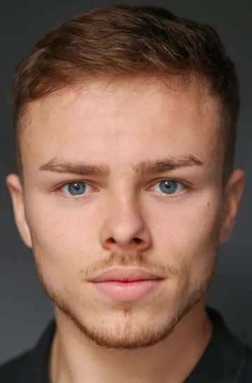 Фотография актёра Тайлер Маршалл