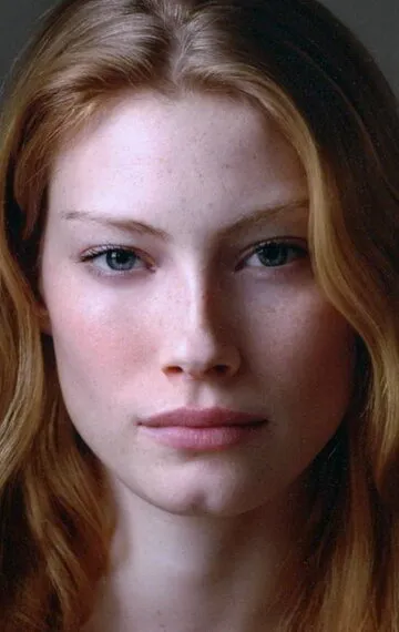 Фотография актёра Алисса Сазерленд