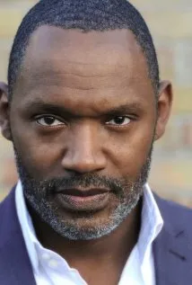 Фотография актёра Ти Джэй Дженкенс