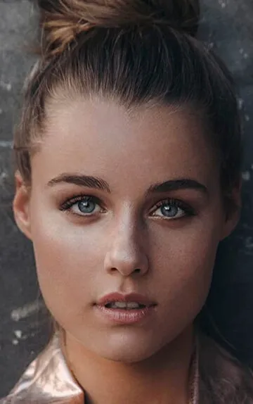 Фотография актёра Келли Бэйли