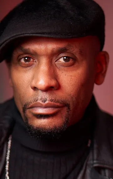 Фотография актёра Майкл Е. Белл