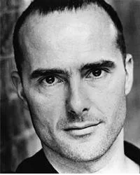 Фотография актёра Финбар Линч