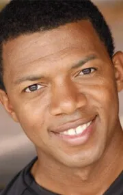 Фотография актёра Майлз Массенден