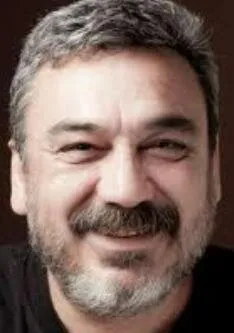 Фотография актёра Фарук Акгёрен