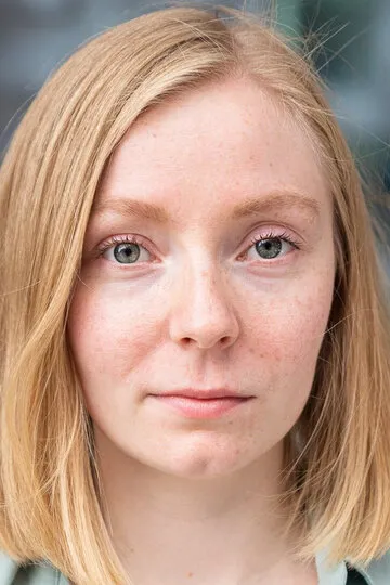 Фотография актёра Каролине Виктория Слеттенг Гарванг