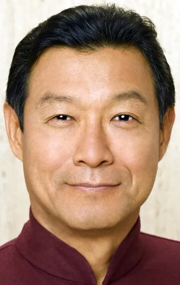 Фотография актёра Джеймс Саито