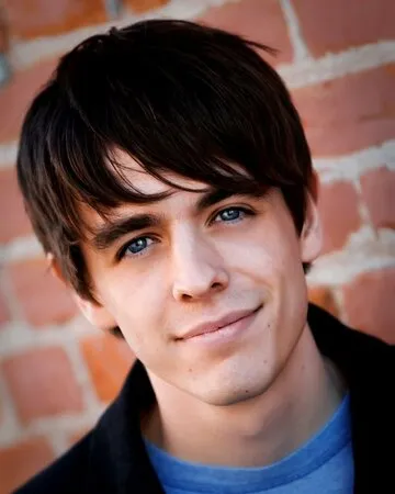 Фотография актёра Адам Бошен