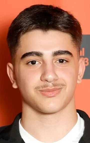 Фотография актёра Алин Узун