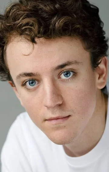 Фотография актёра Адриан Грюневальд