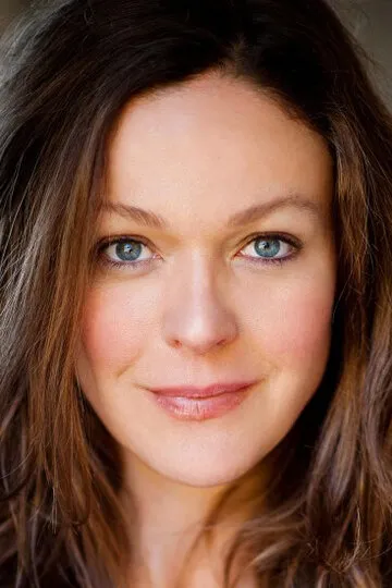 Фотография актёра Кэролайн Брейзиер