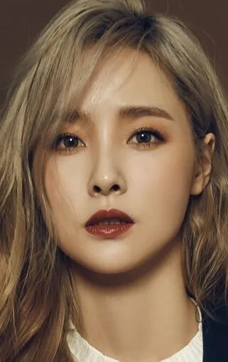 Фотография актёра Пэ У-хи