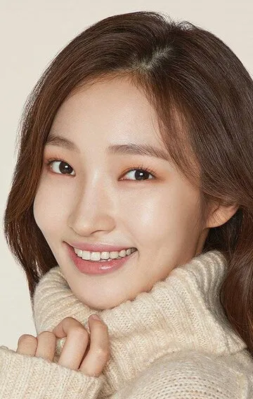 Фотография актёра Чи Хе-вон