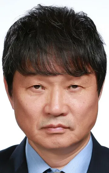 Фотография актёра Чу Джин-мо