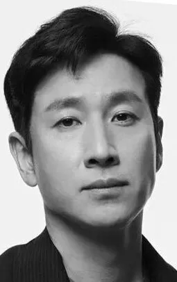 Фотография актёра Ли Сон-гюн