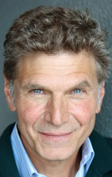 Фотография актёра Ник Чинланд