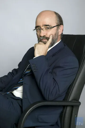 Фотография актёра Алекс Ангуло