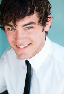 Фотография актёра Кэйси Томас Браун