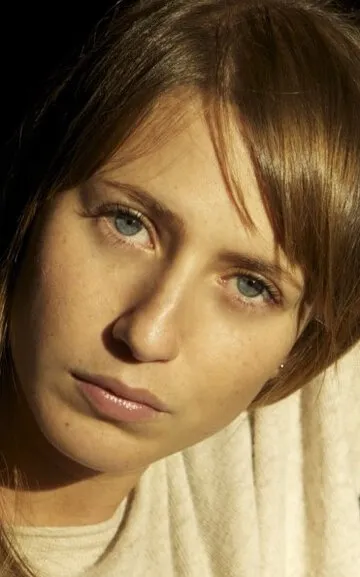 Фотография актёра Лаура Бужена