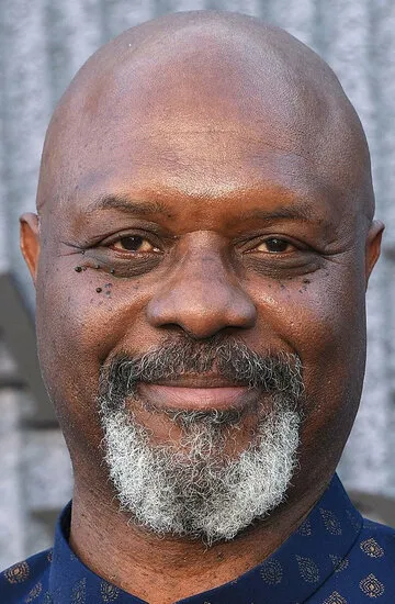 Фотография актёра Роберт Уиздом