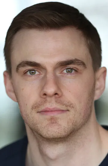 Фотография актёра Том Миллен