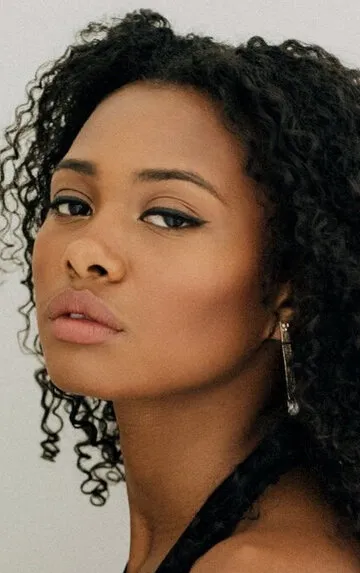 Фотография актёра Имани Лав