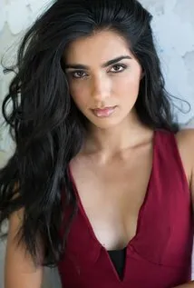 Фотография актёра Нида Хуршид