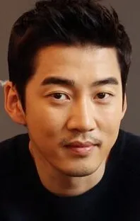 Фотография актёра Юн Ге-сан